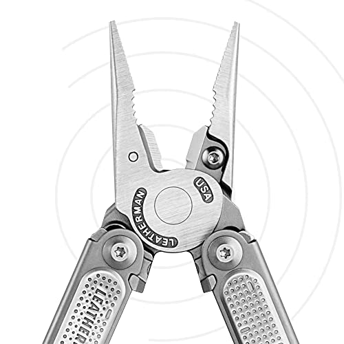 Multi-tool Leatherman - So many tools in one!